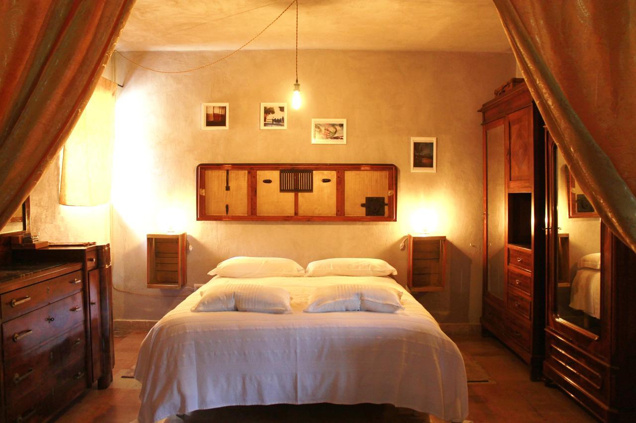 Gasthaus Tuttaterra Serra San Quirico Exterior foto